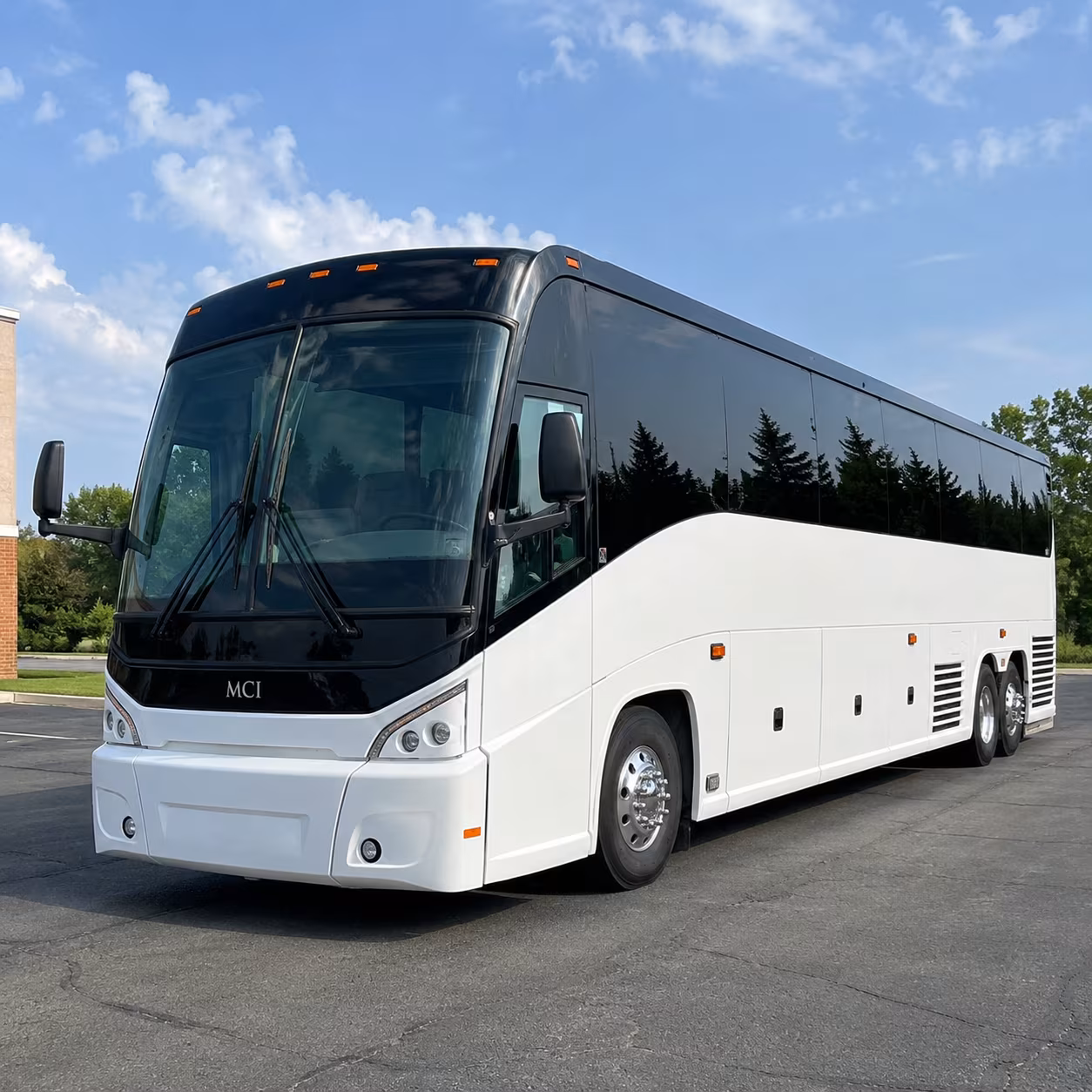 charter buses to pepsi amphitheater shows and fort tuthill events