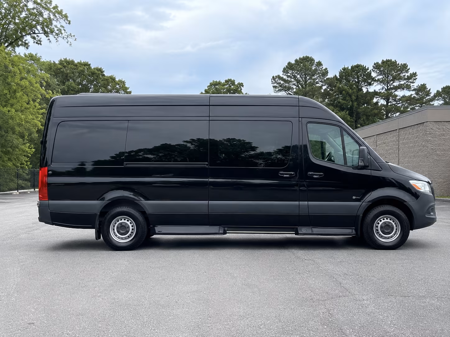find and book transportation for your next bachelor or bachelorette party 4