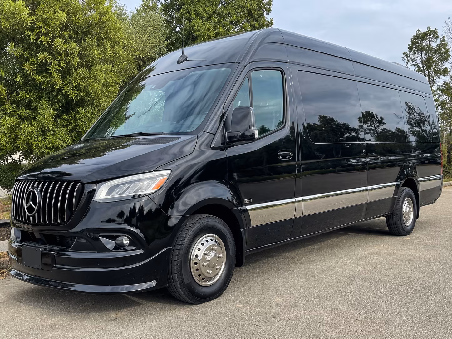 find and book transportation for your next private event 4
