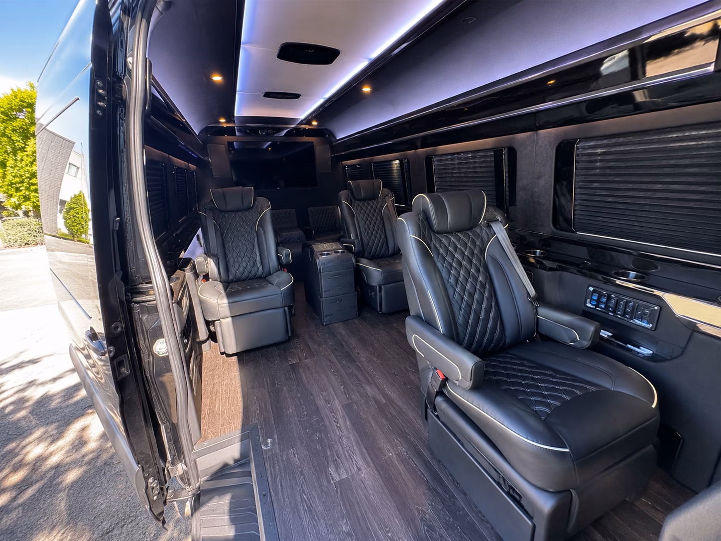flagstaff sporting event transportation onboard seating