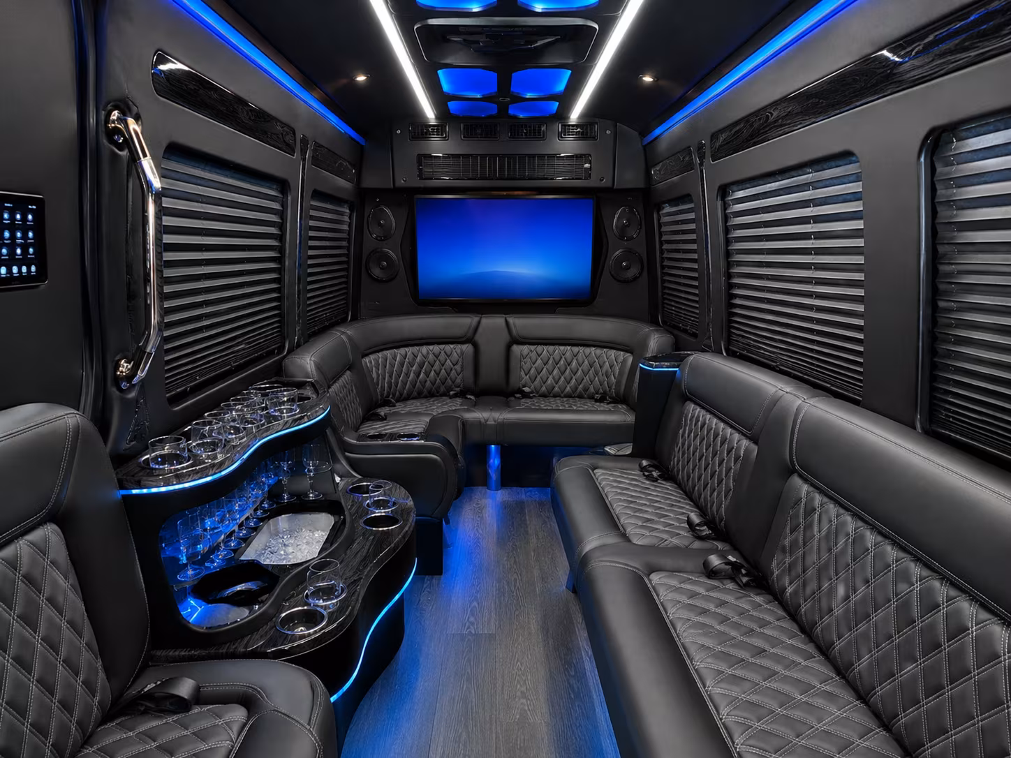 sprinter vans and minibuses for small corporate groups in flagstaff